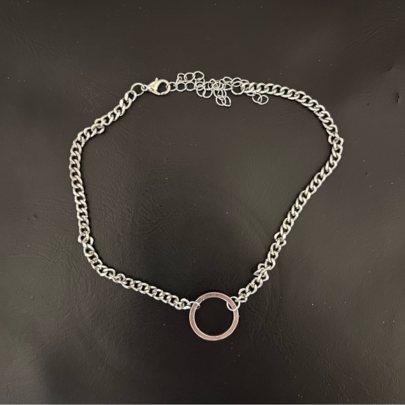 Ring Choker - Picture 2 of 2